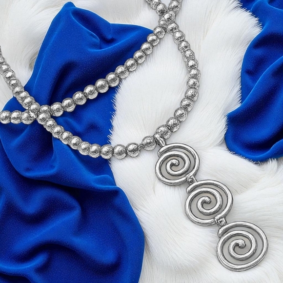 🆕️ Boho Glam Spiral Pendant Layered Beaded Necklace Set White Gold Plated - Picture 9 of 13